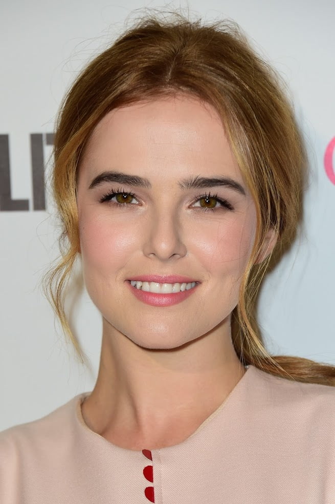 Sexy Zoey Deutch #80834813