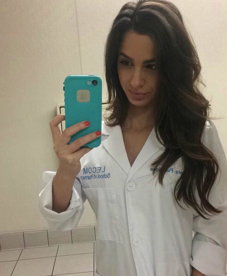 Really Hot Future Pharmacist #105322487