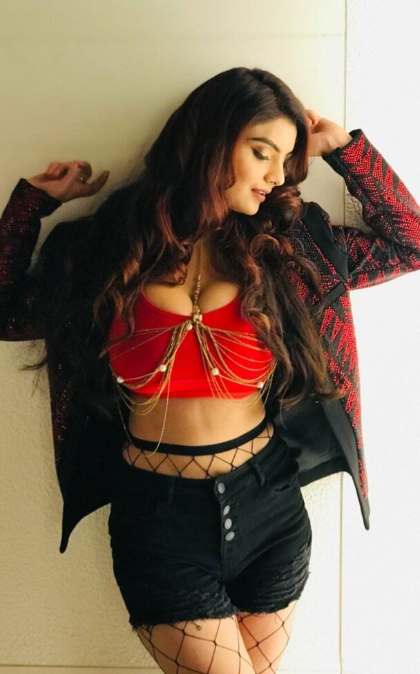 Anveshi Jain nude #109386559
