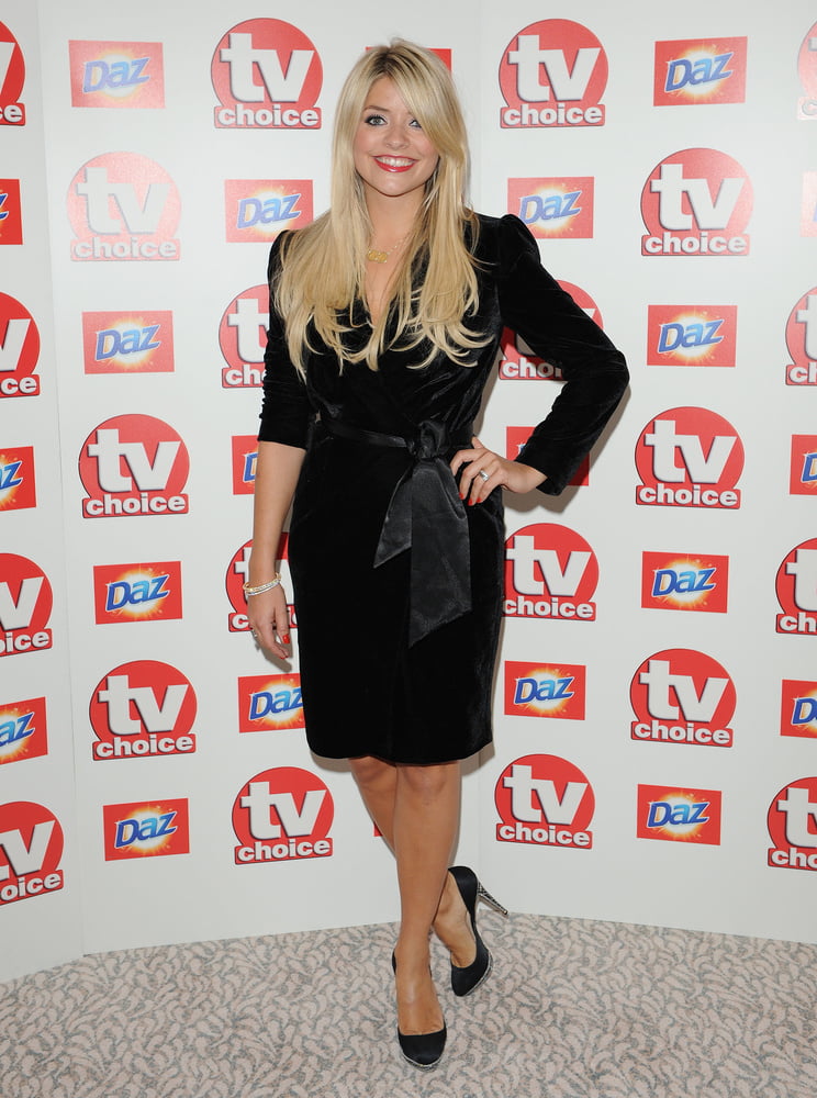 Lockdown Ablenkung - holly willoughby
 #96620138