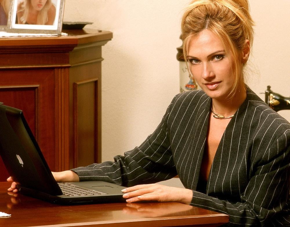 Abogado en el trabajo
 #97830800