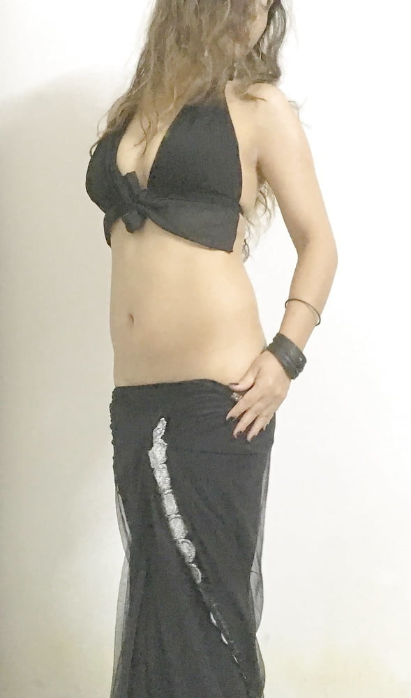 Sexy Bhabhi In Saree #88628986