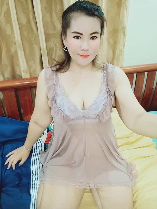 Mom Asian Bigtit 3765266