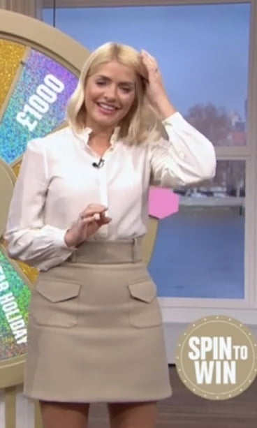 Meine fave tv presenters- holly willoughby pt.92
 #90301496