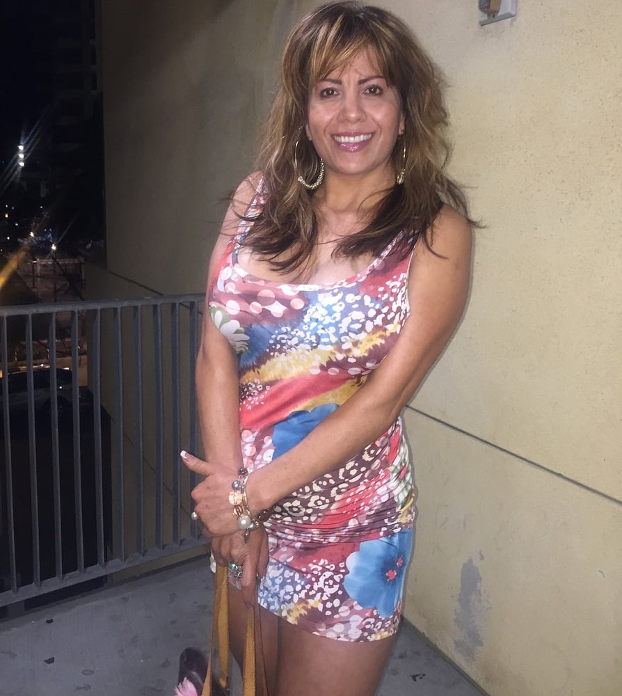 Latina milf
 #101528939