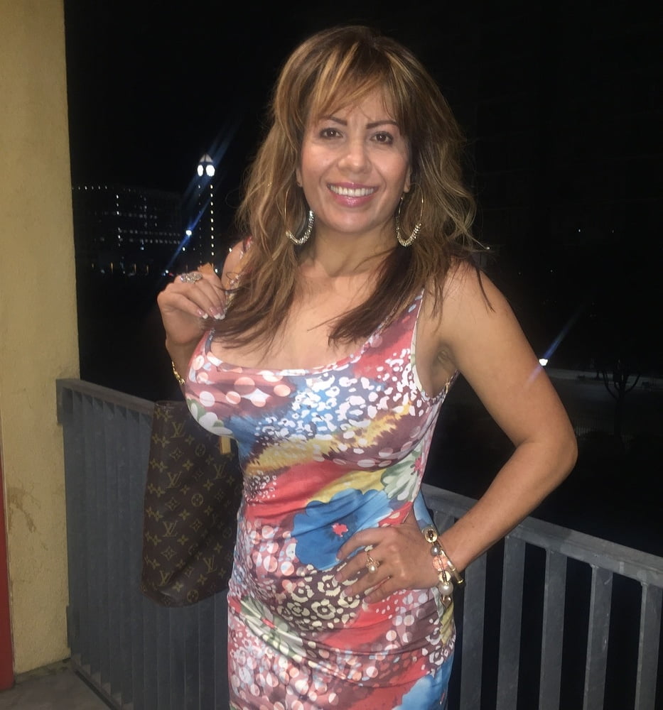 Latina milf
 #101529038