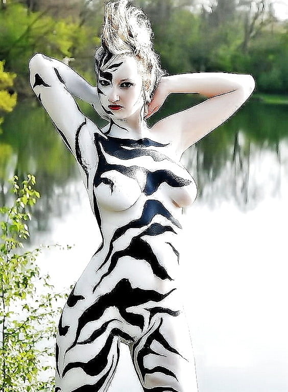 Bodypaint sexy-hot nude babes (best-of compilation)_1
 #102022821