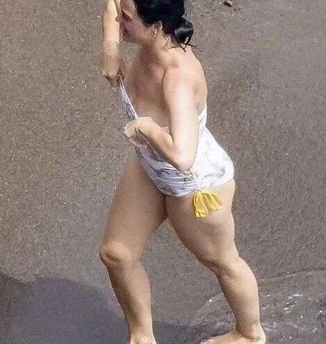 Katy Perry nude #107823280