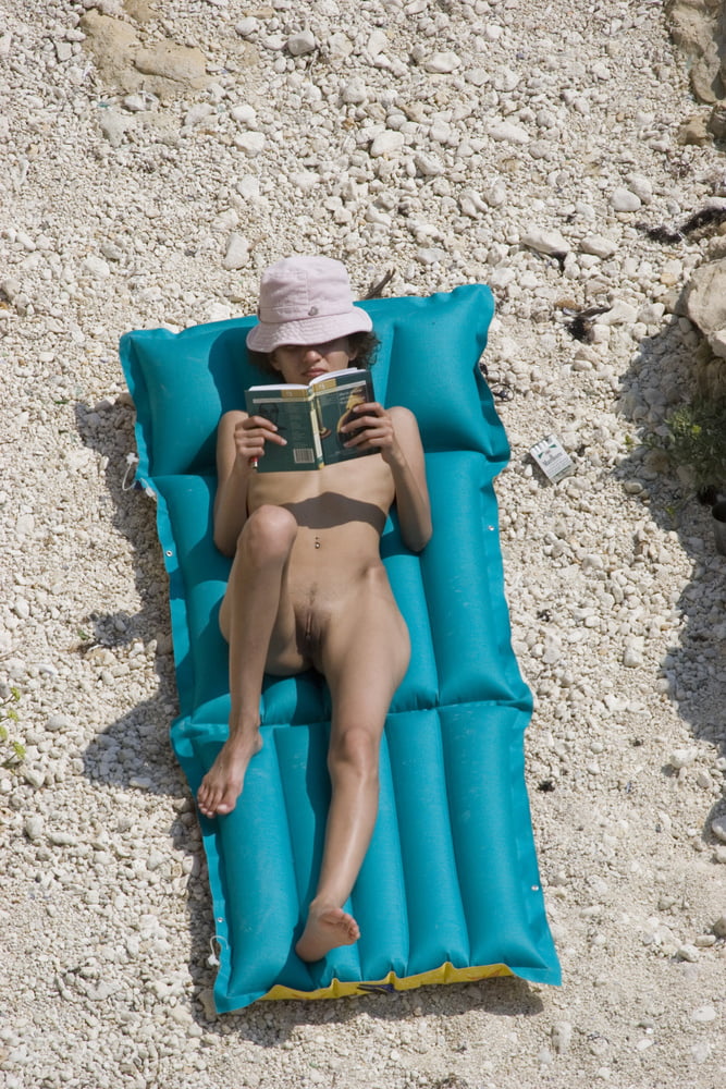 Book reading 03 #91818103