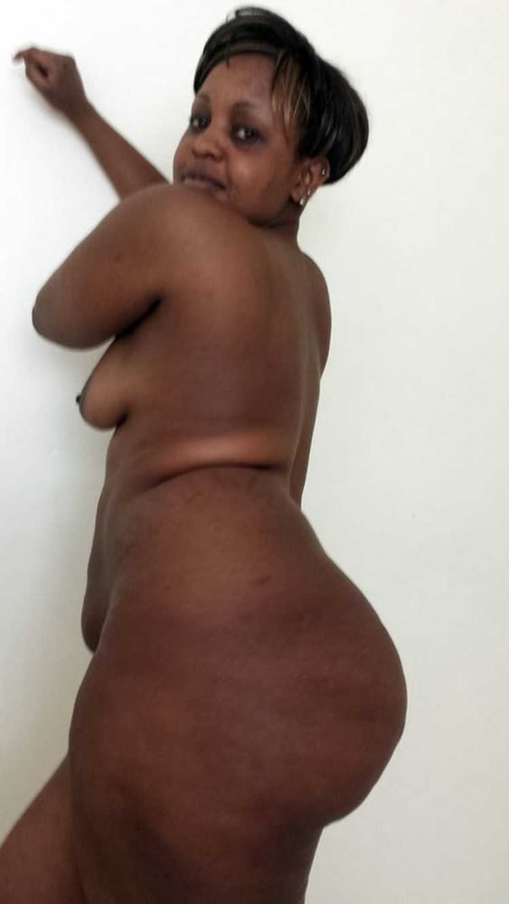 Black milf to gilf & bbw : computer clearance 02
 #91593290