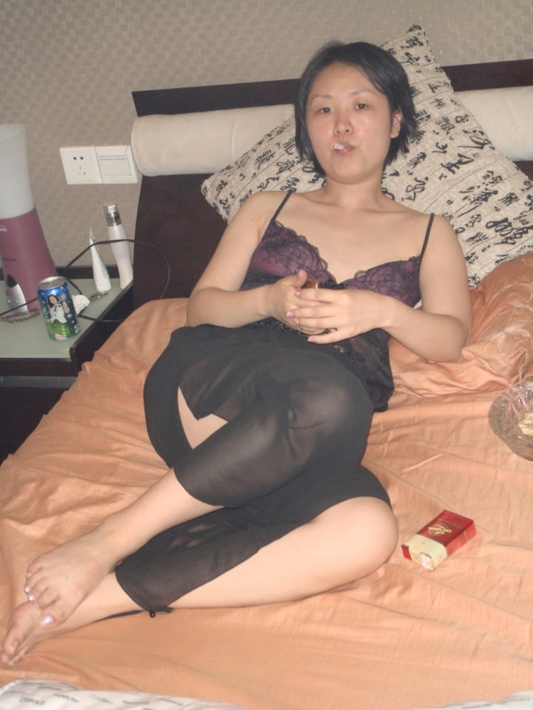 Chinesische Frau geleckt 2
 #106451687