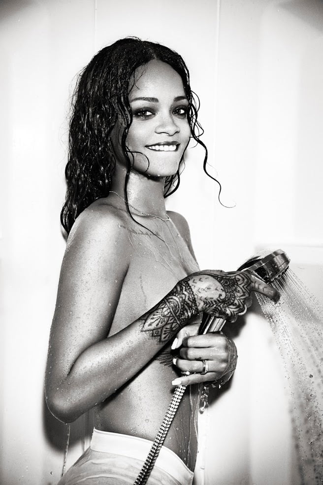 Sexy Rihanna #89954983