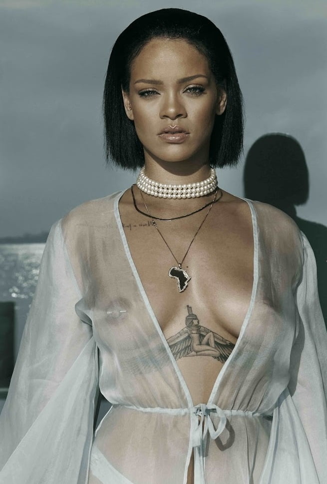 Sexy Rihanna #89955009