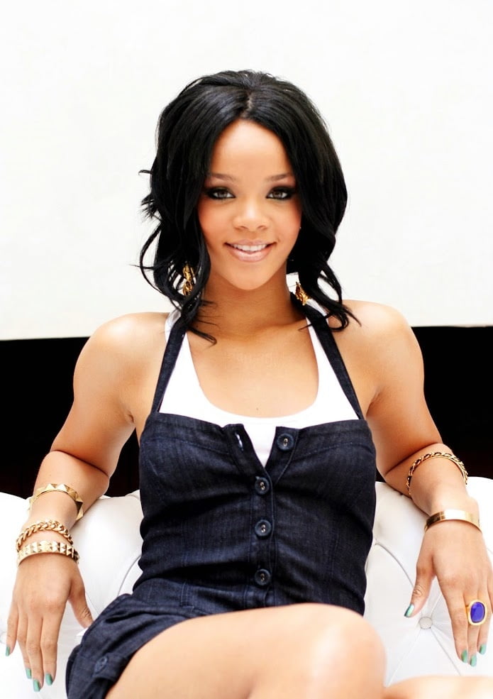 Sexy Rihanna #89955043