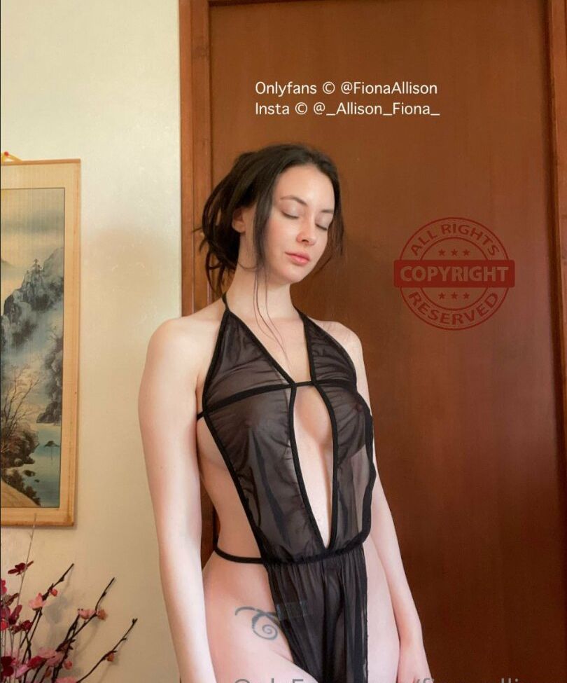 Fiona Allison desnuda #107502191