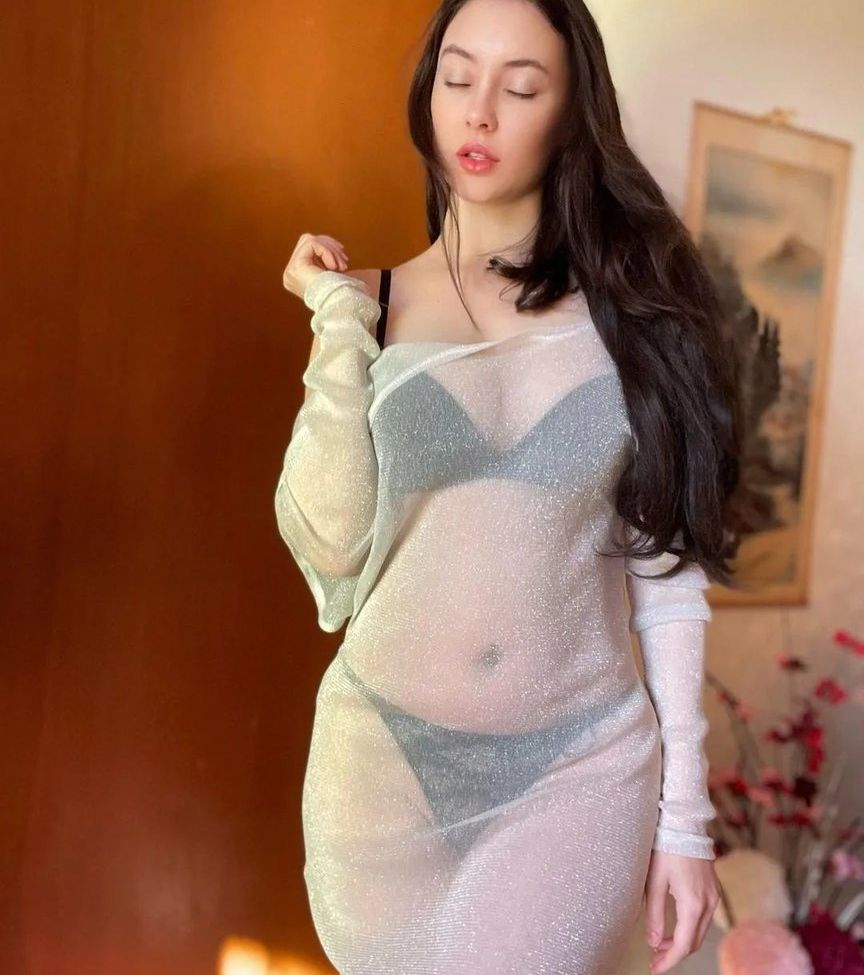Fiona Allison desnuda #107502259