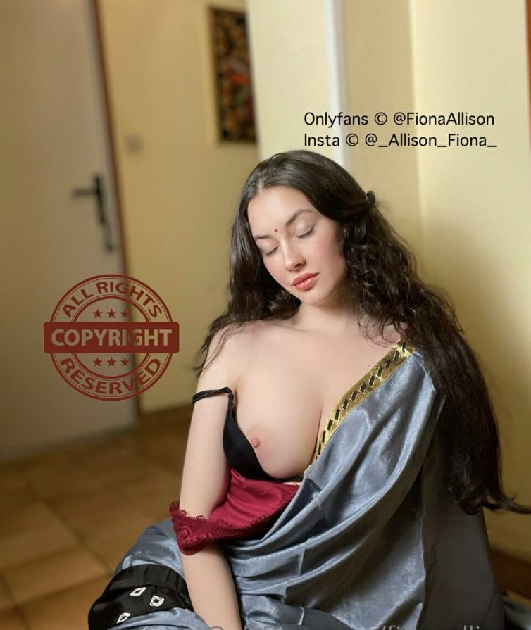 Fiona Allison desnuda #107502358