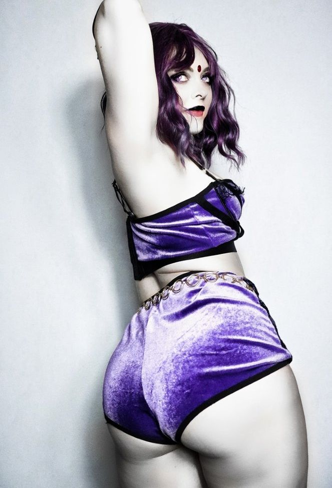 Kirsten Ria desnuda #108764111