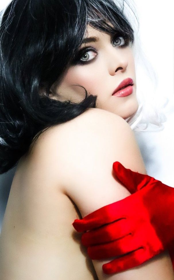 Kirsten Ria desnuda #108764122