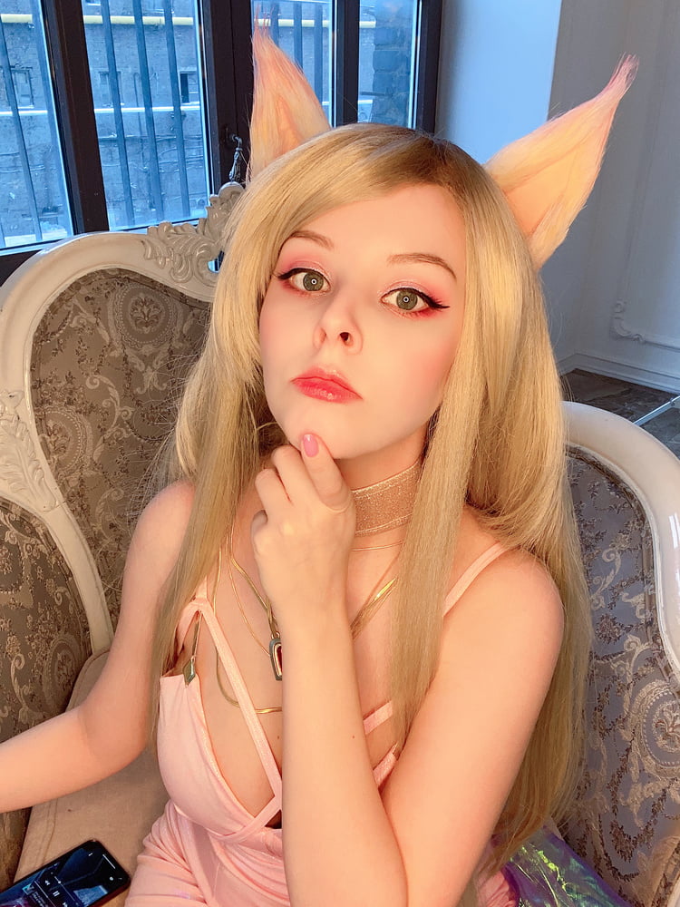 Dhm - ahri 02 selfies
 #87627251
