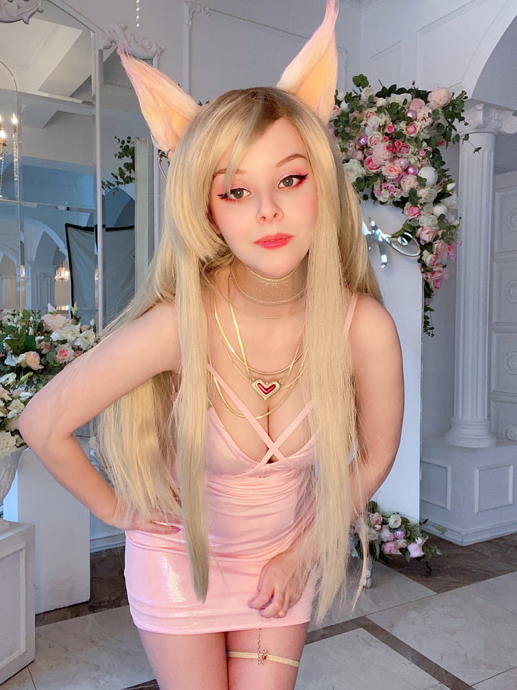 Dhm - ahri 02 selfies
 #87627270