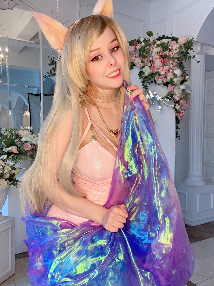 Dhm - ahri 02 selfies
 #87627329