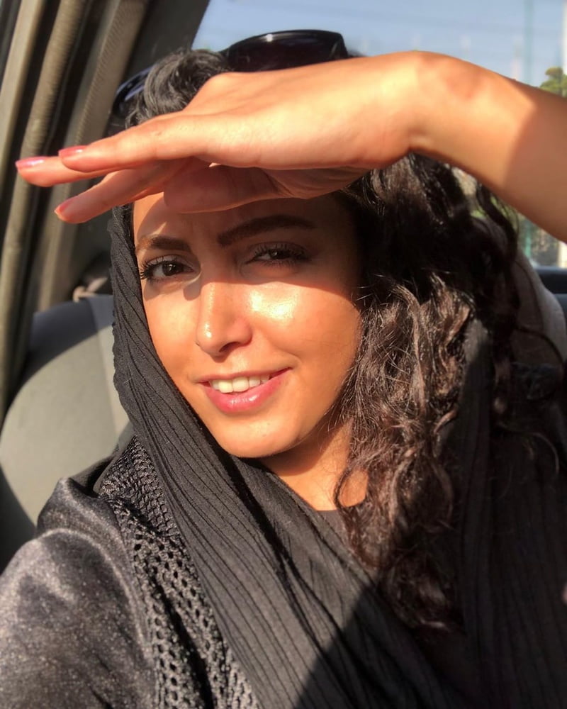 Sanaz
 #87676906