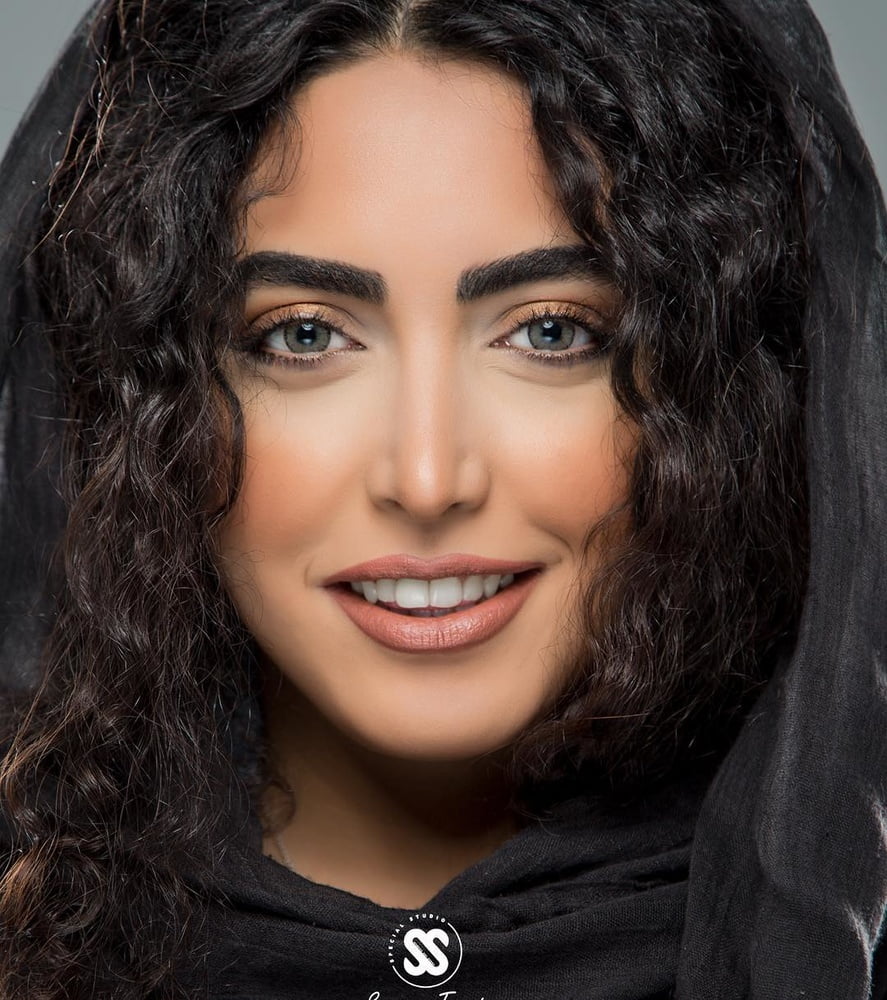 Sanaz
 #87676921