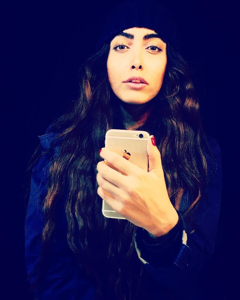 Sanaz
 #87676974
