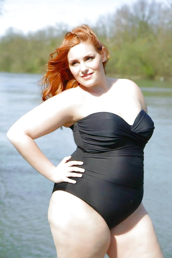 Sexy en trajes de baño de una pieza 6
 #95095028