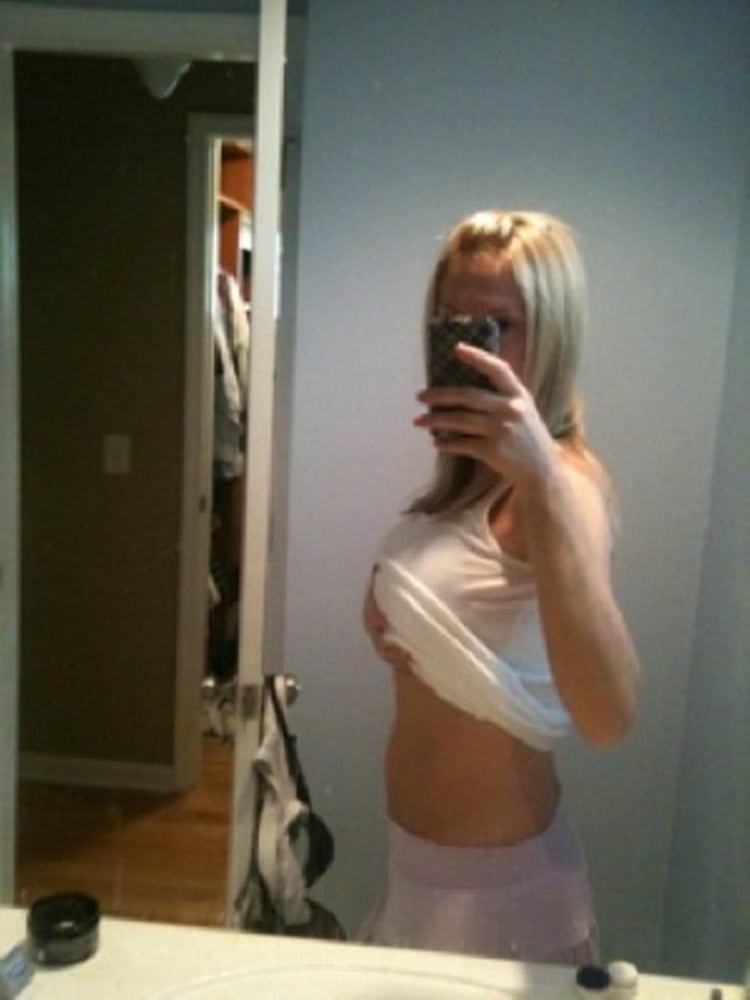 Super hot amateur pregnant blonde just wow #99770247