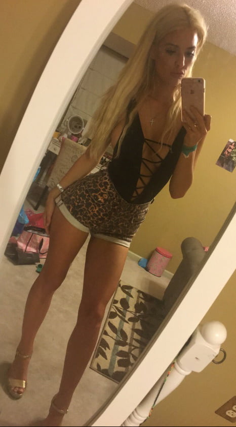 Blonde Barbie Doll From Louisiana #82038255