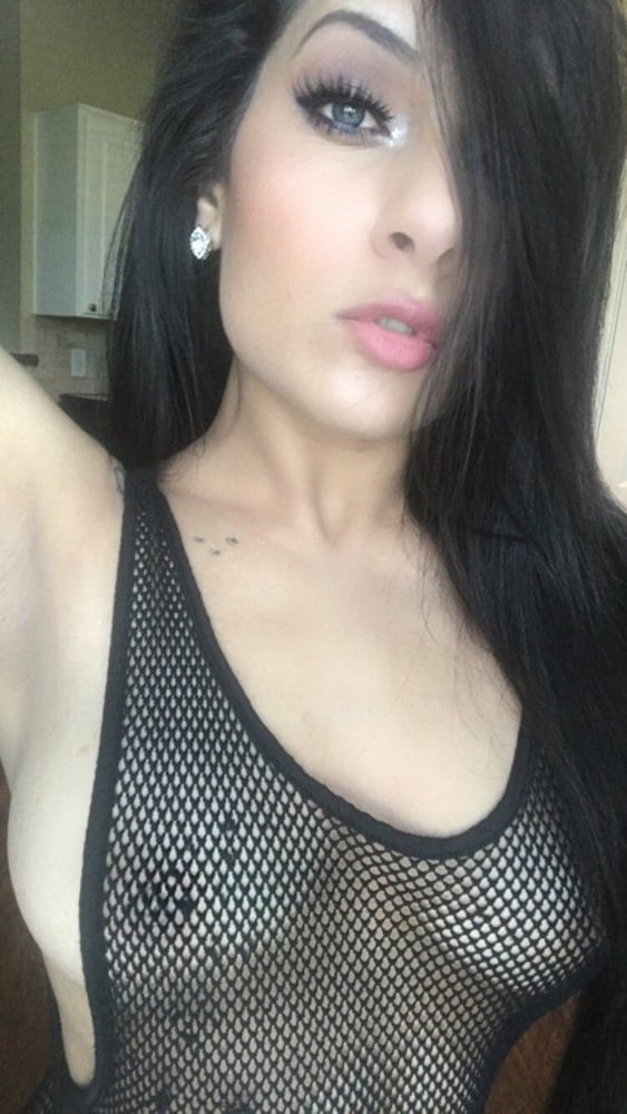 Sexfie
 #104030049