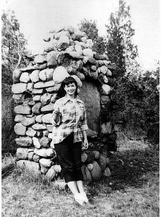 Bettie Page desnuda #108997234