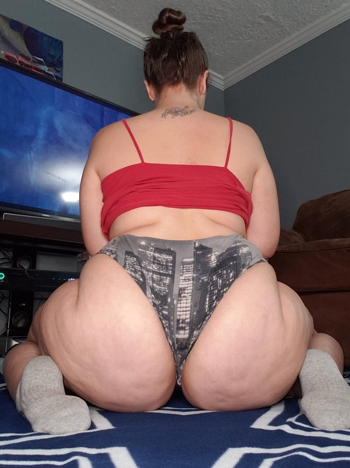Big Juicy booty #98902859