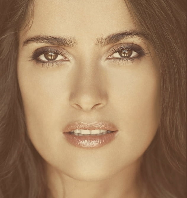 Celebeauty scissione... salma hayek
 #104593783