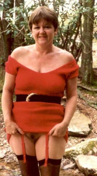 Más maduras y abuelitas
 #96982598