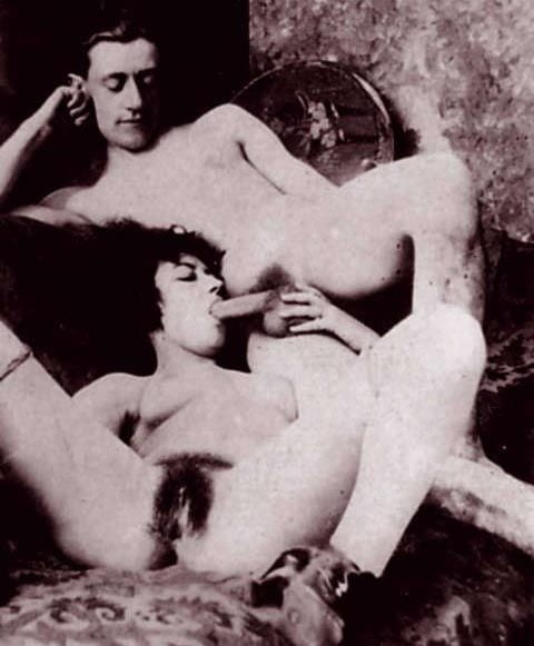 振り返る 8
 #91692549