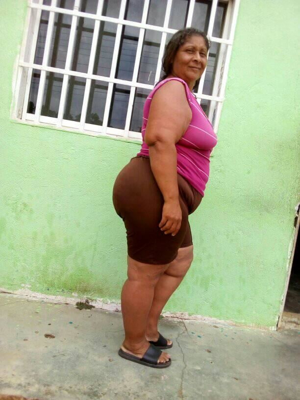 Jesenia rodriguez 48 years culona reif bbw arsch
 #95968409