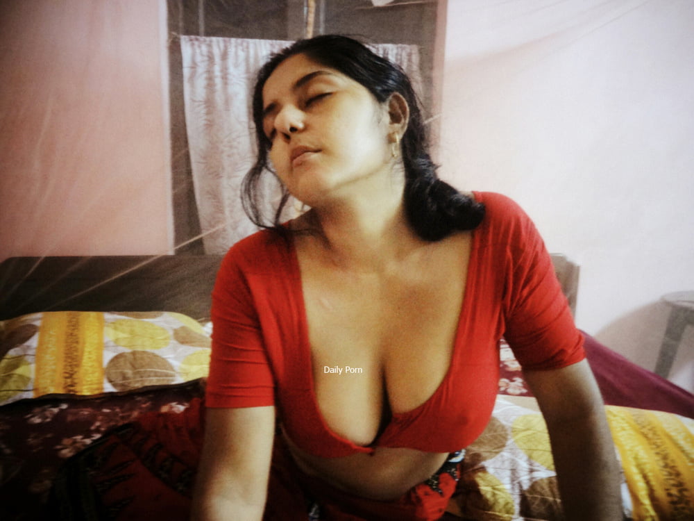 BBW Big Boobs &amp; tits Desi Indian MILF nude shoot(111) #93846874