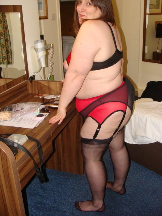 Kate, sexy FAT UK MILF Slut #81060249