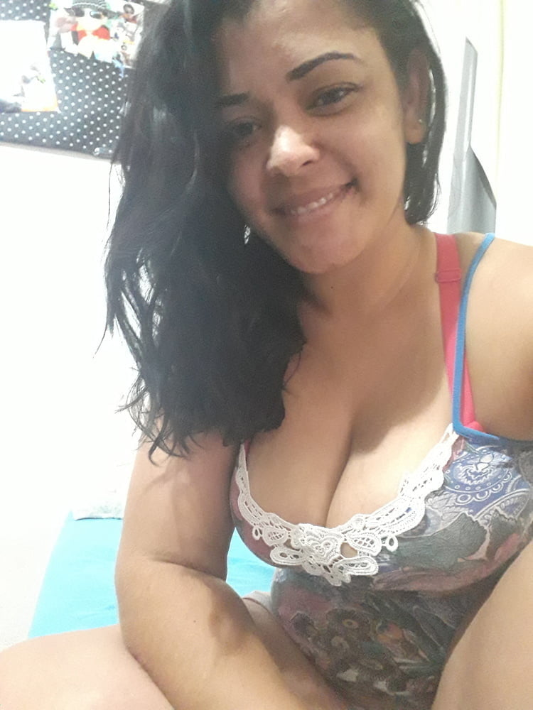 フェイスブックの女たち
 #103481856