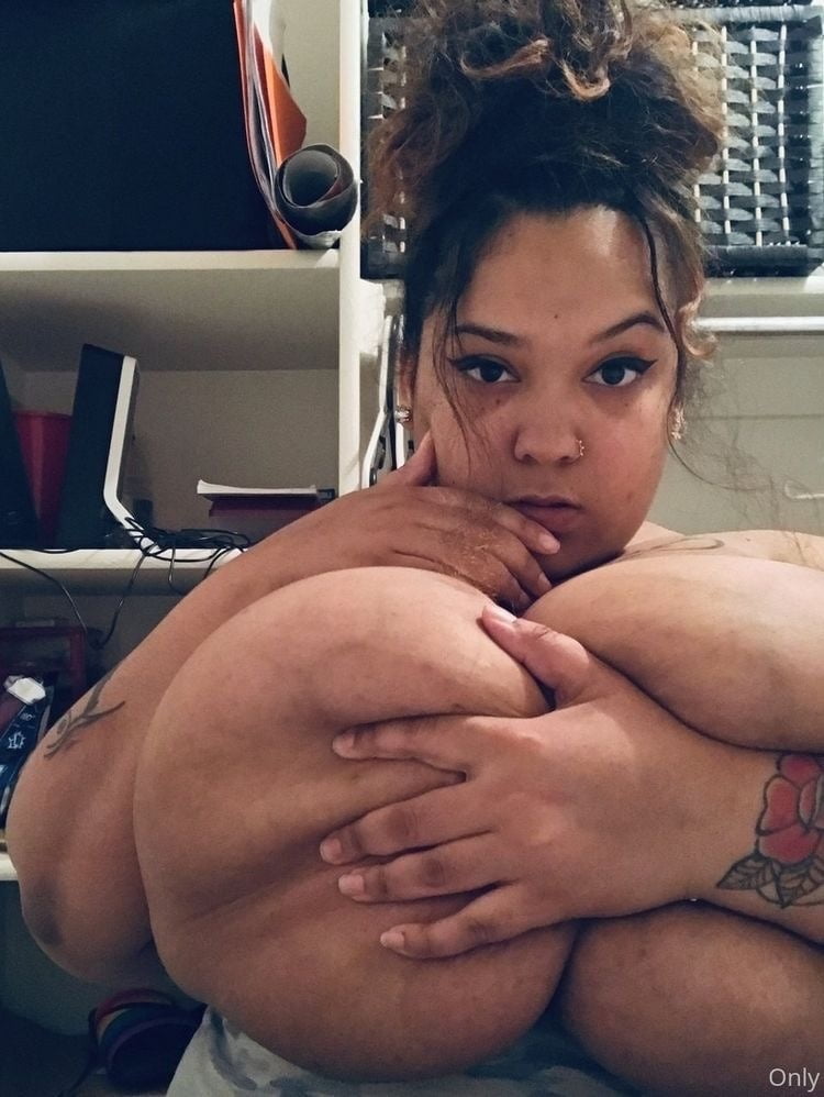 Pertenece a un macho
 #100483983