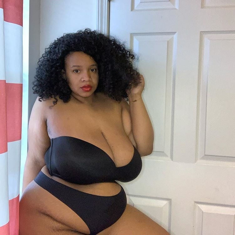 Pertenece a un macho
 #100483992