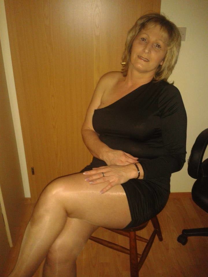 Matures mix 104 #87935543