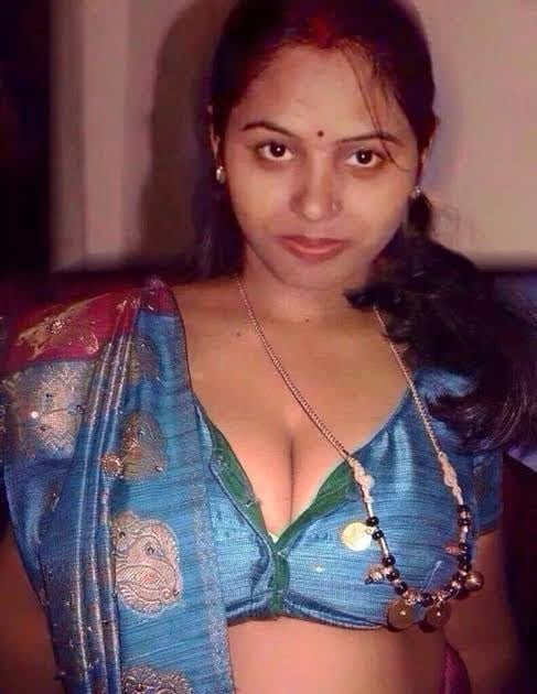 Desi milfs image cachée
 #105804543