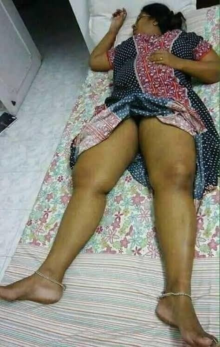 Desi MILFs hidden image #105804911
