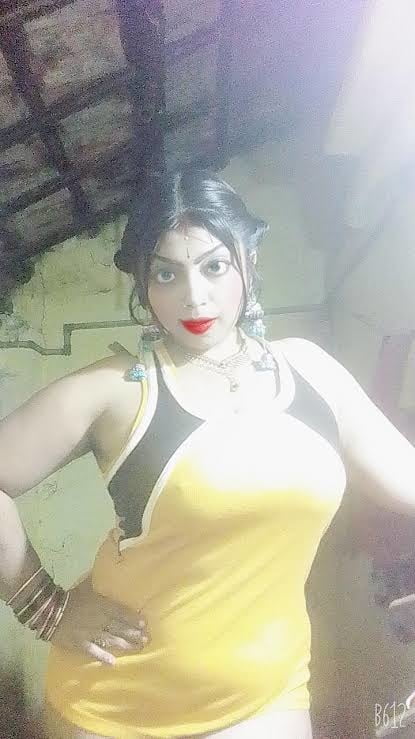 Desi MILFs hidden image #105804969