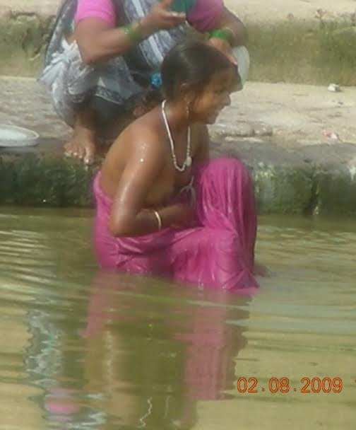 Desi MILFs hidden image #105805193