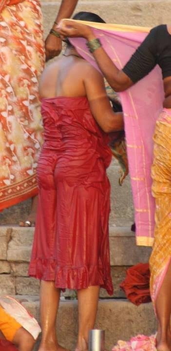 Desi MILFs hidden image #105805200